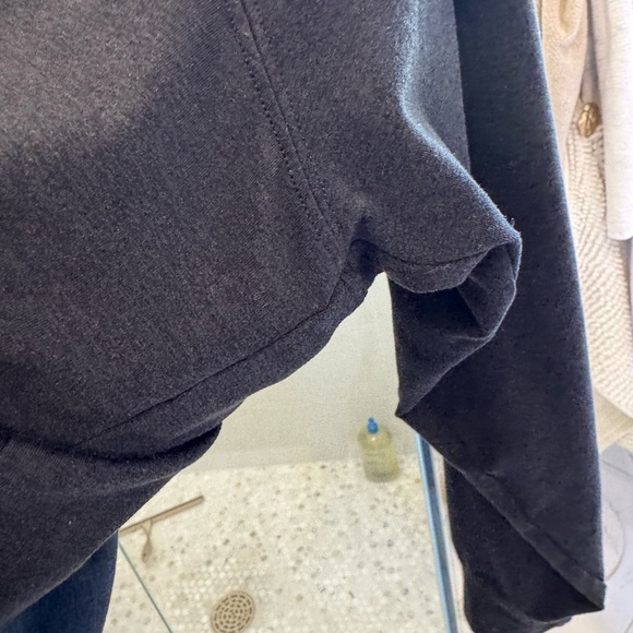 Vuori Black Women's Hoodie - Picture 3 of 5